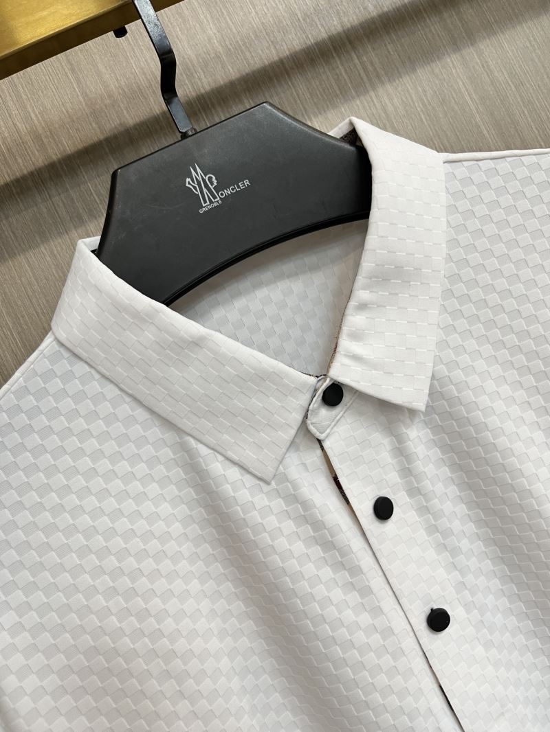 Burberry T-Shirts